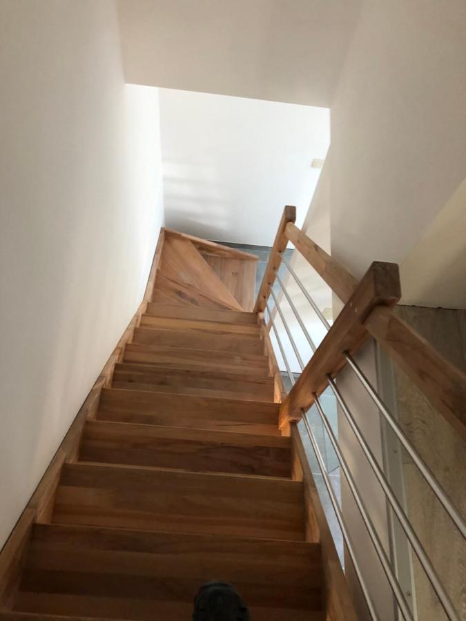L Exaltante Villa Gesves Bagian luar foto
